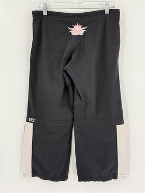 Be‎ Present RARE DISCONTINUED Cropped Yoga Pants Lotus Embroidery Side Split 22”